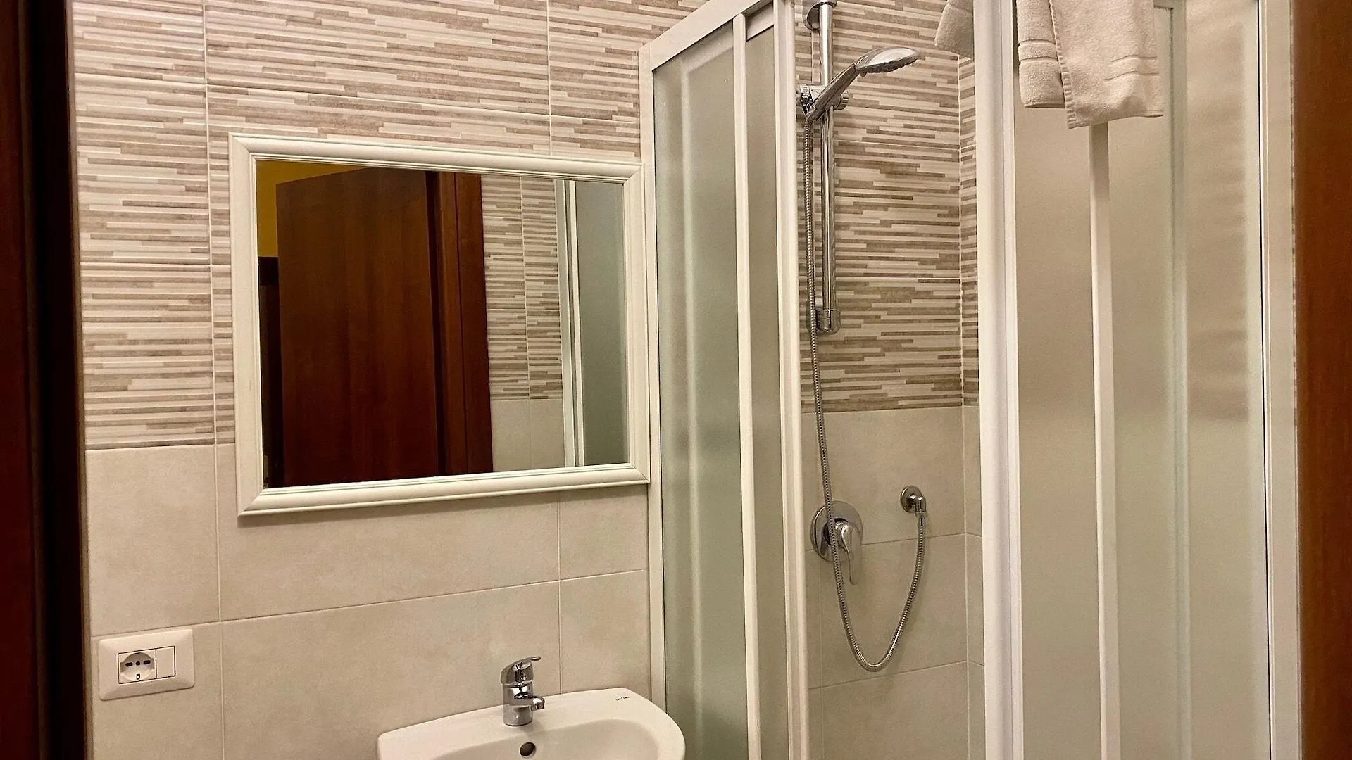 Carlo Goldoni Hotel Milaan 2*,  Italië