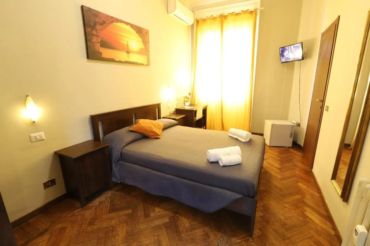 Carlo Goldoni Hotel Milaan 2*,