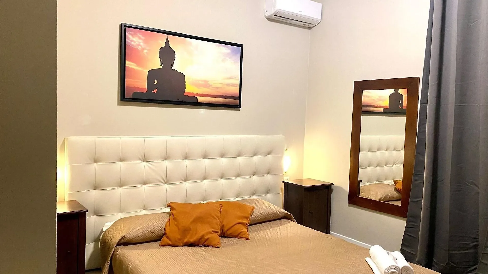Carlo Goldoni Hotel Milaan Italië
