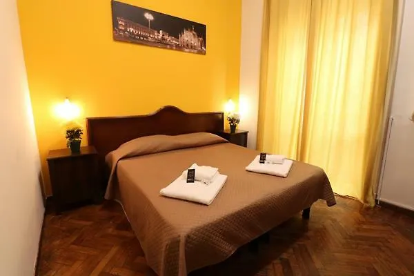 **  Carlo Goldoni Hotel Milaan Italië