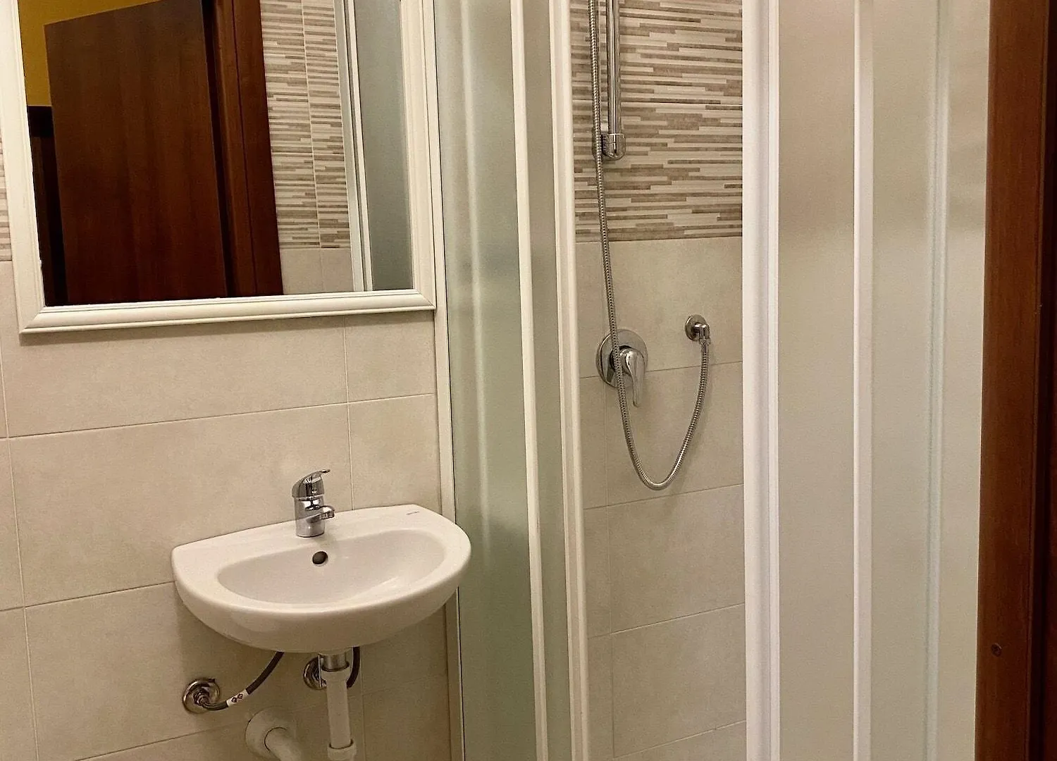 **  Carlo Goldoni Hotel Milan Italy