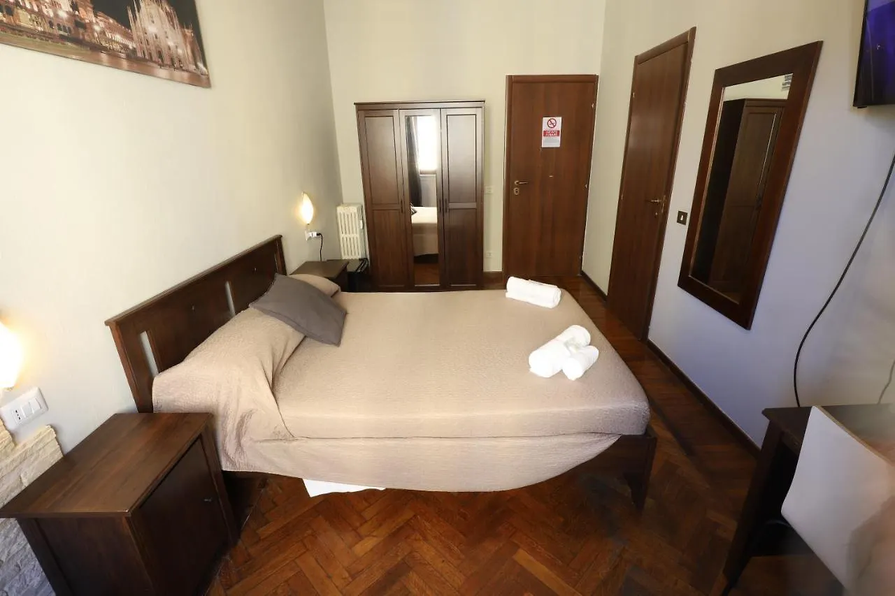 Carlo Goldoni Hotel Milan
