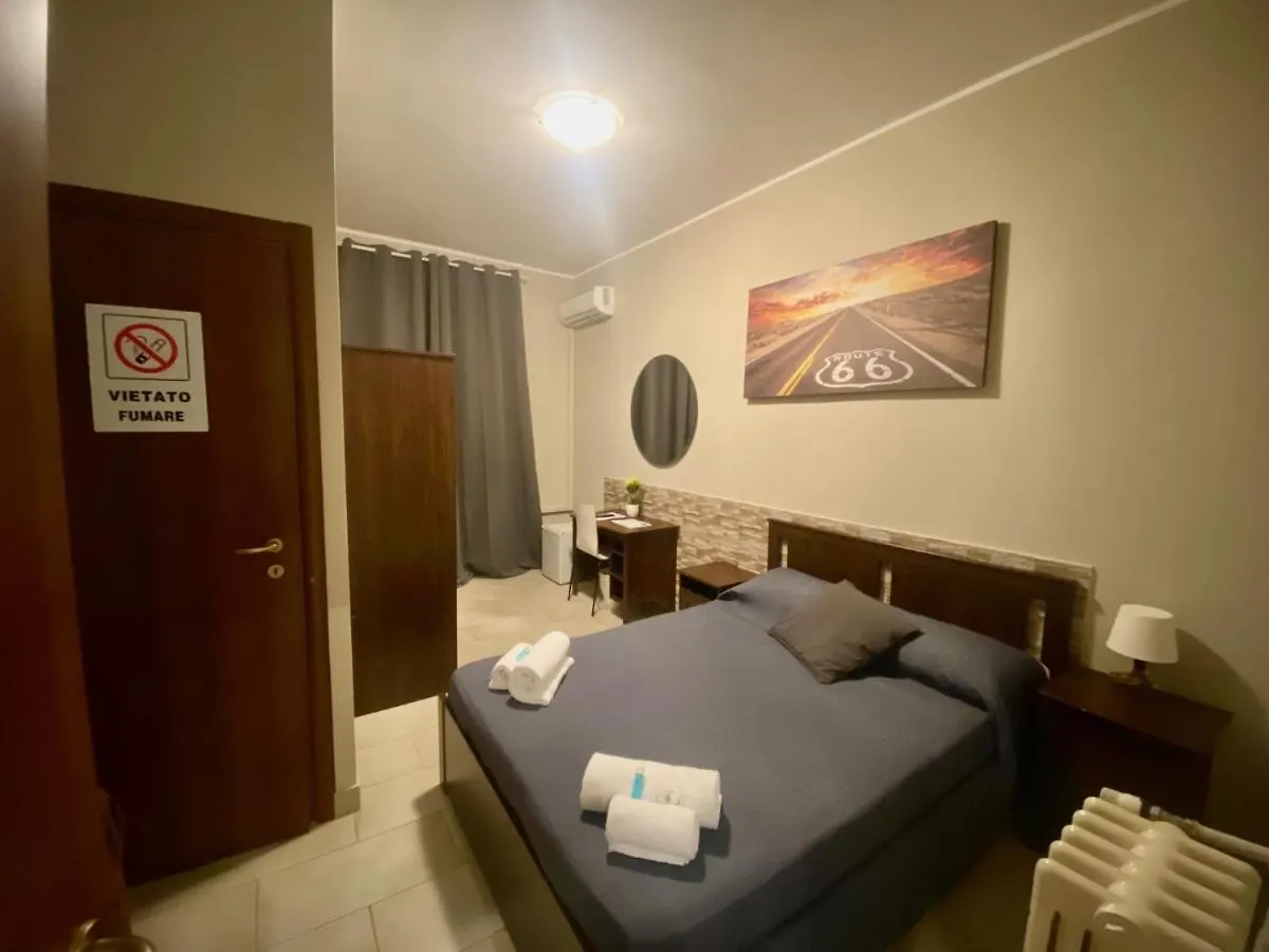 Carlo Goldoni Hotel Milan
